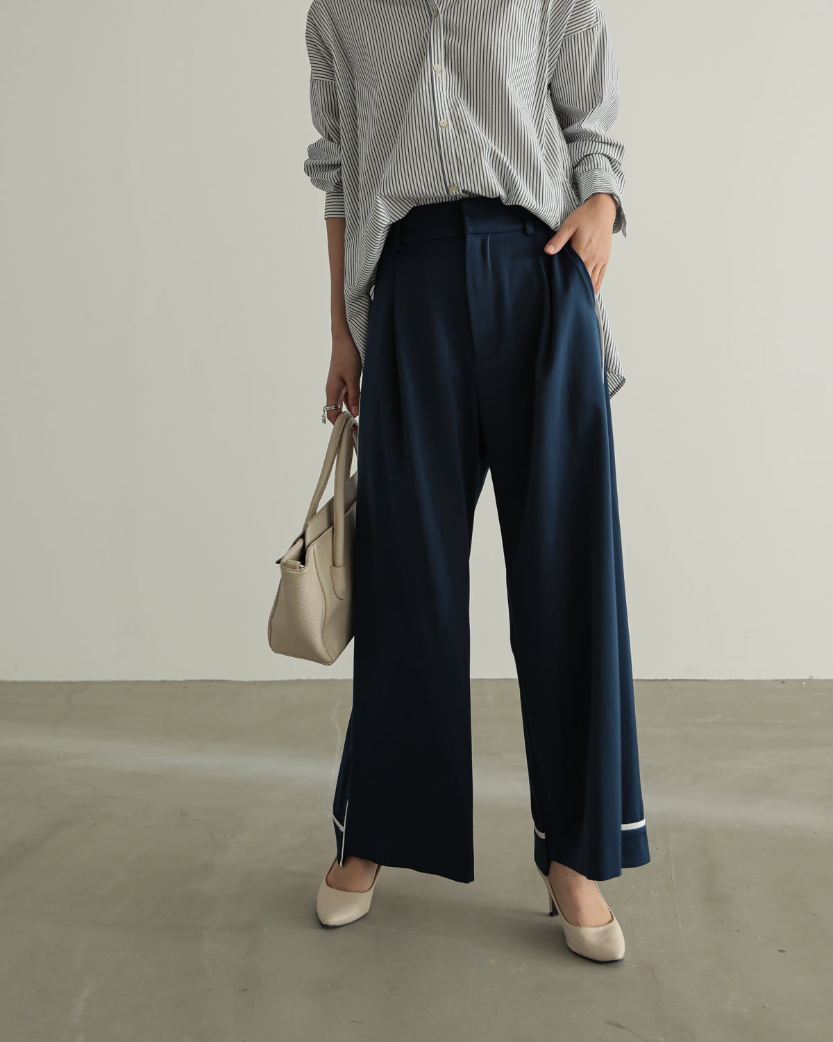 silk look wide pants
