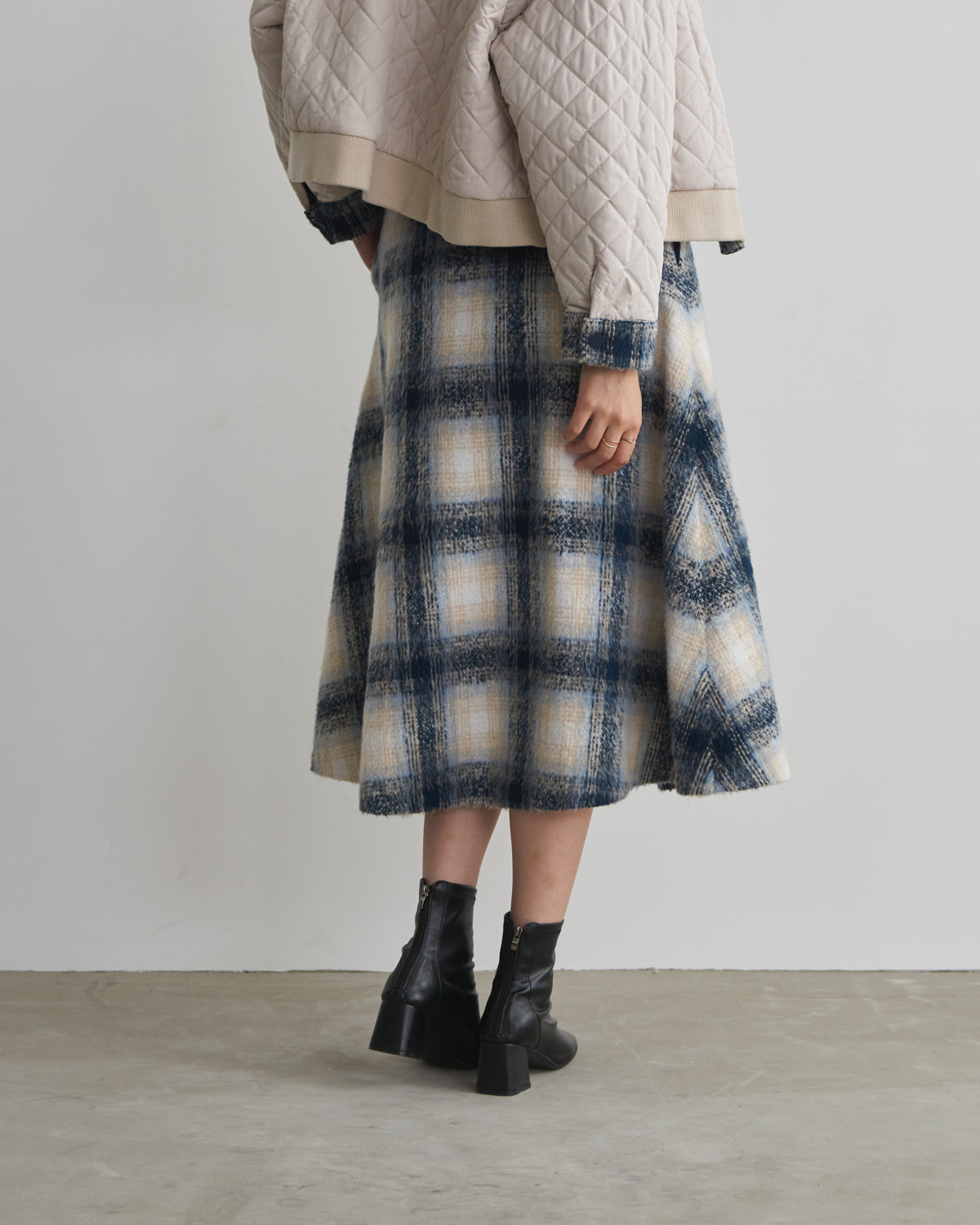 check skirt