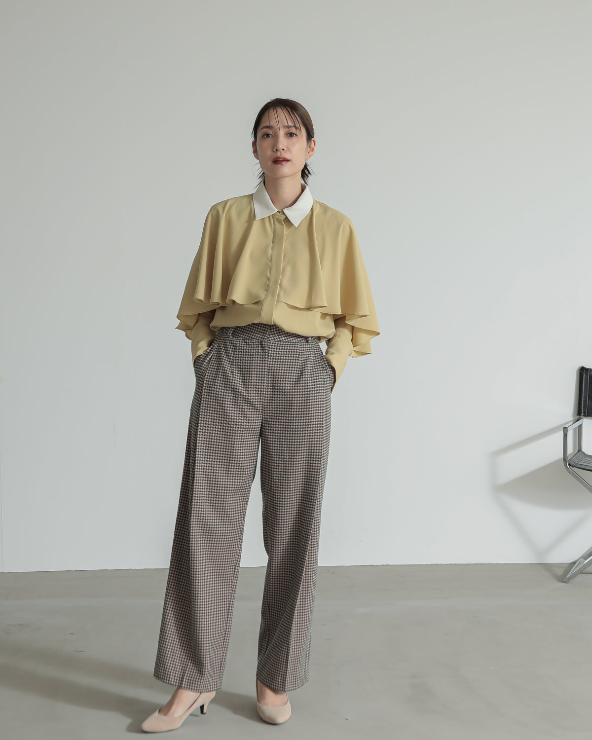 collar color blouse