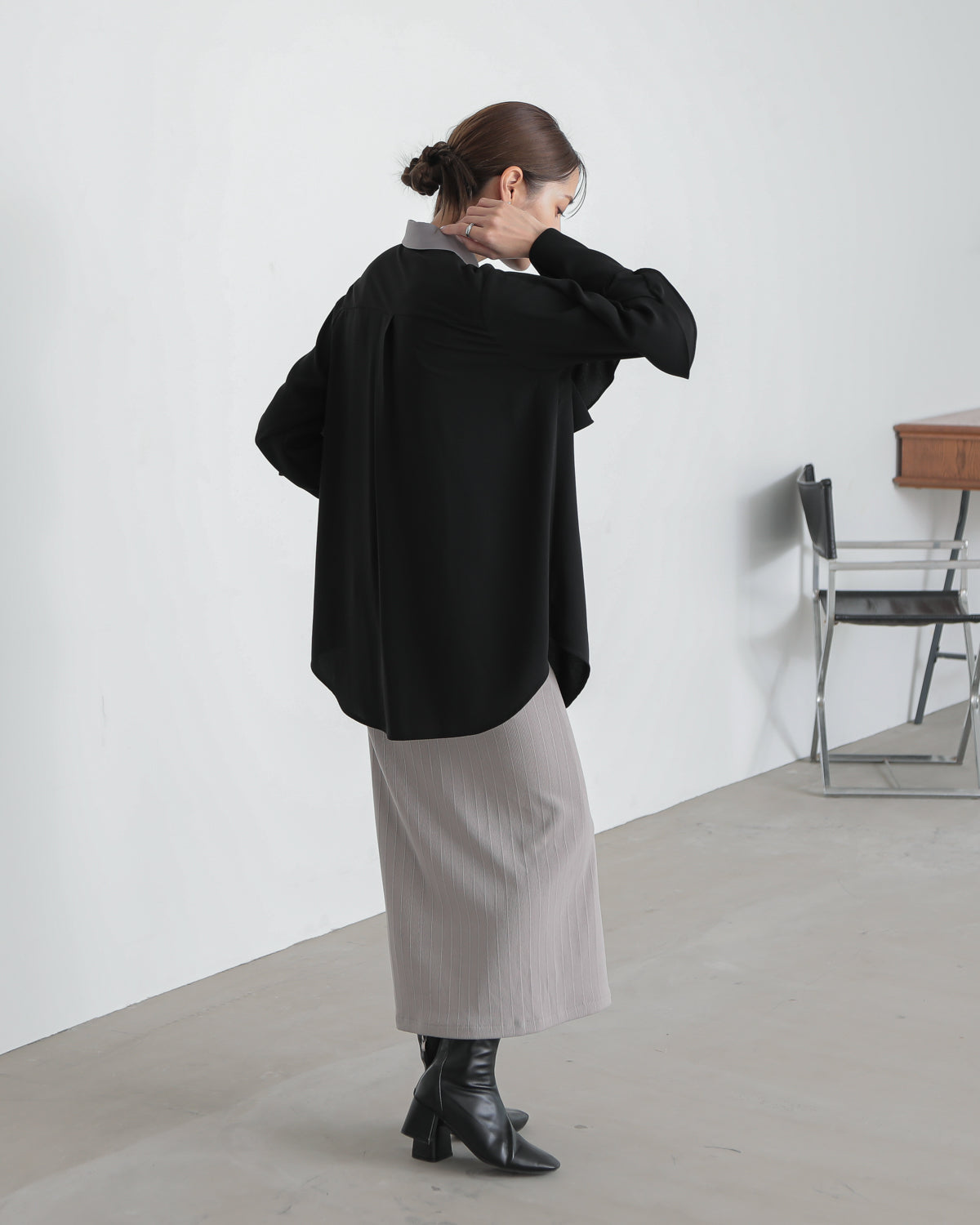 collar color blouse