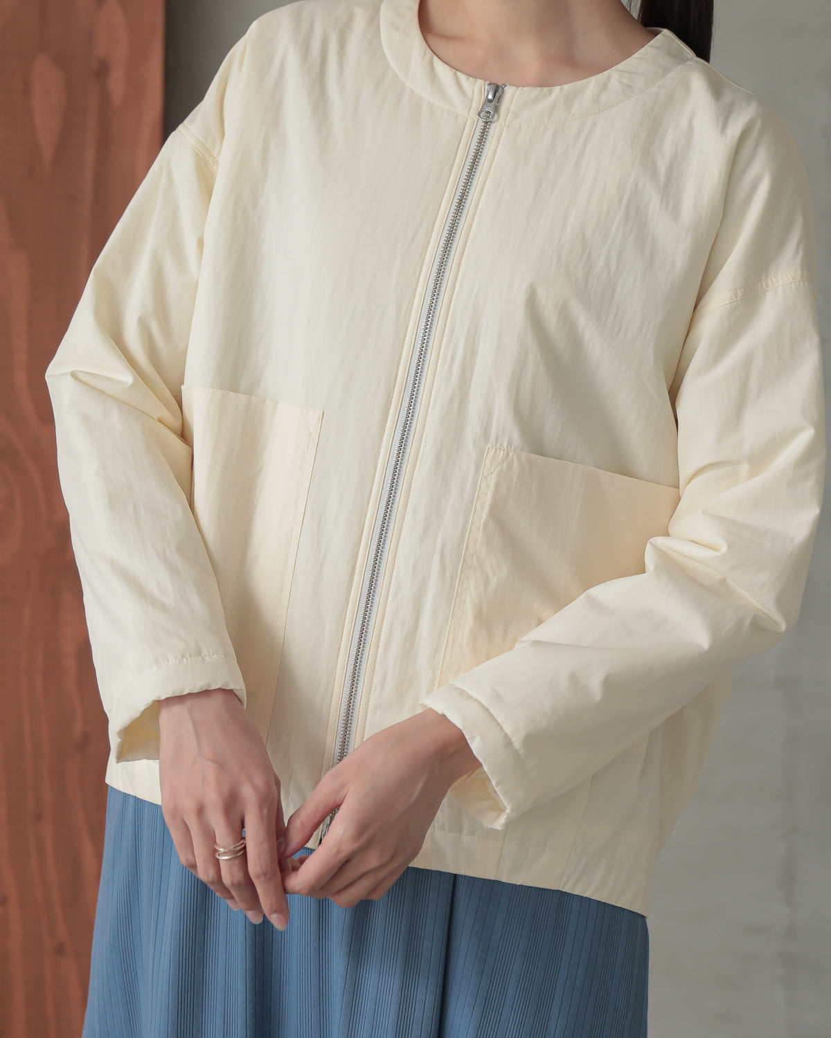 collarless padded jacket