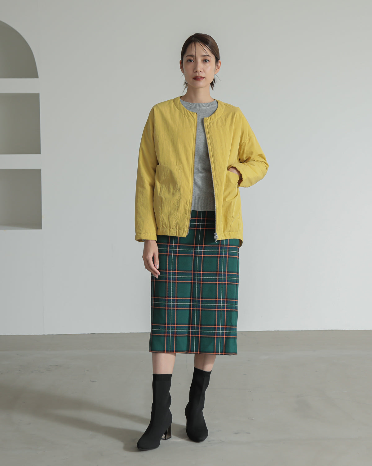 collarless padded jacket