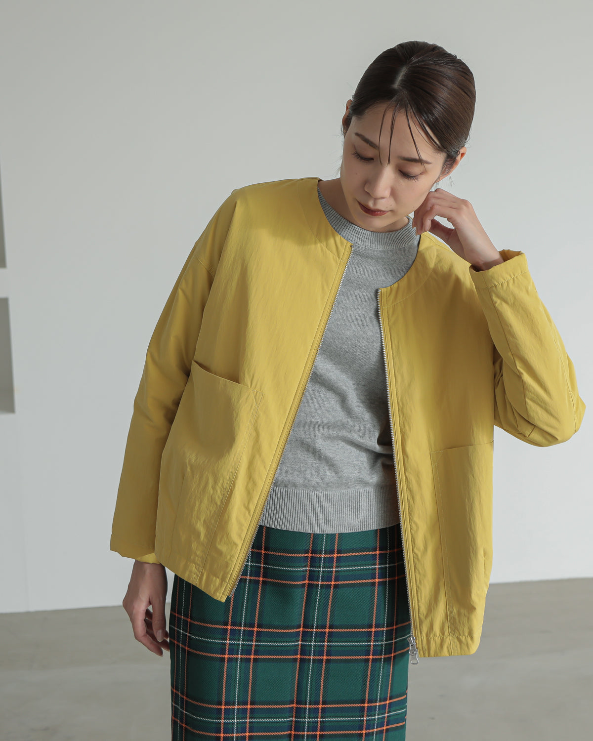 collarless padded jacket