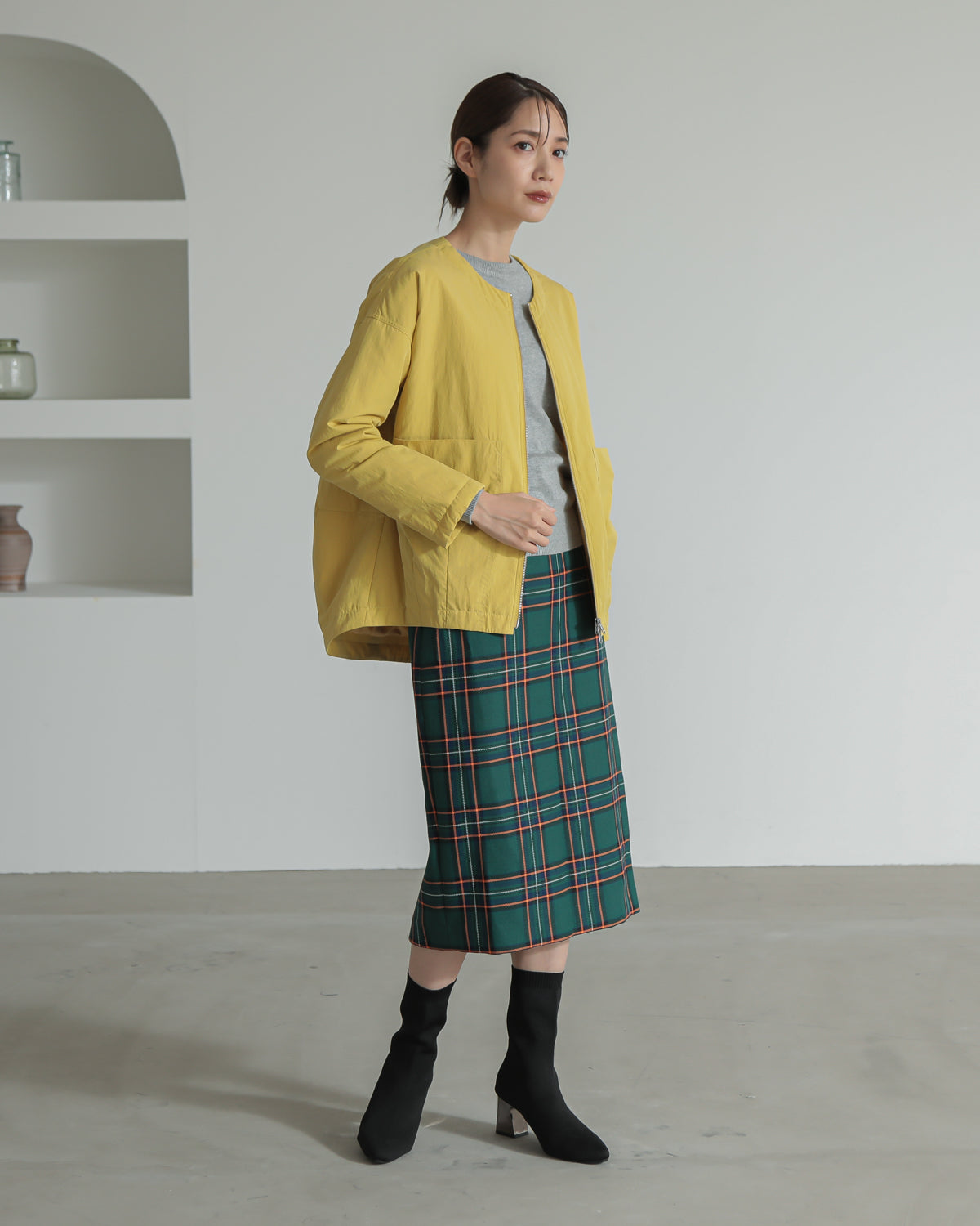 collarless padded jacket