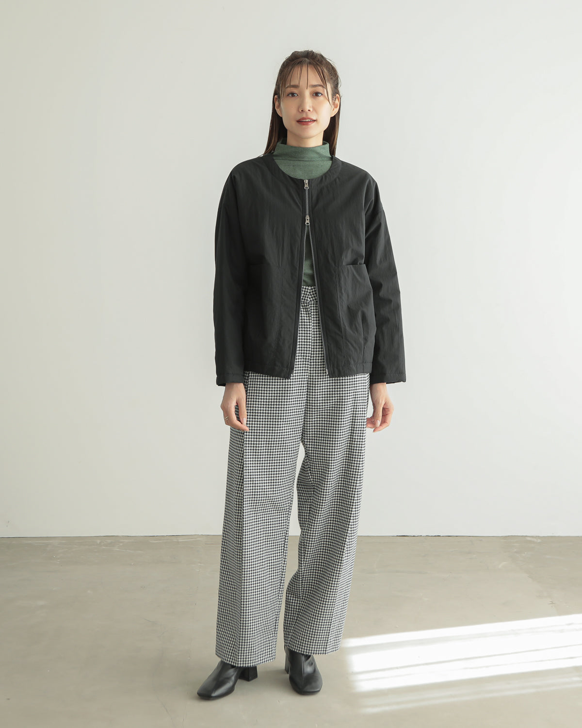 collarless padded jacket