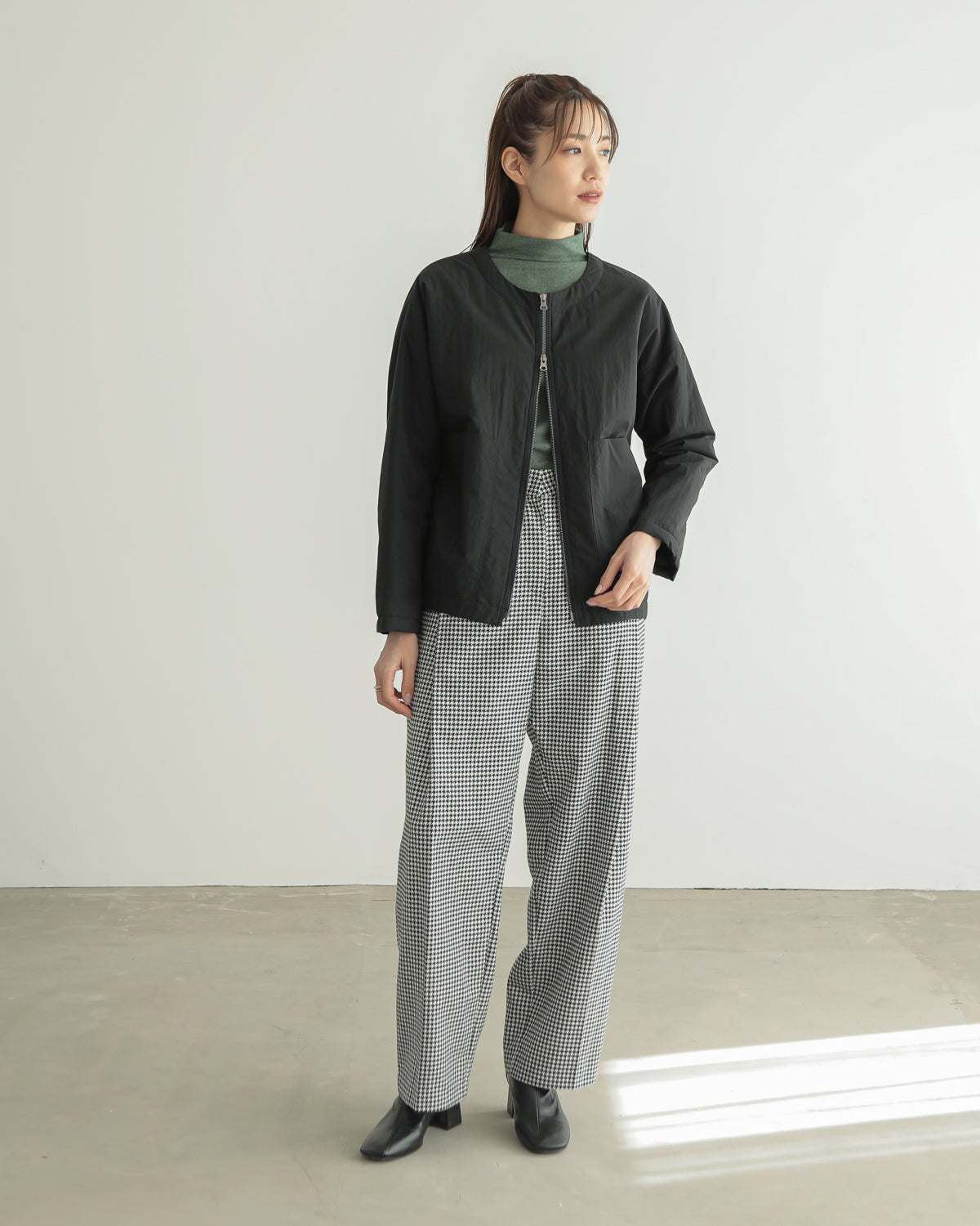 collarless padded jacket