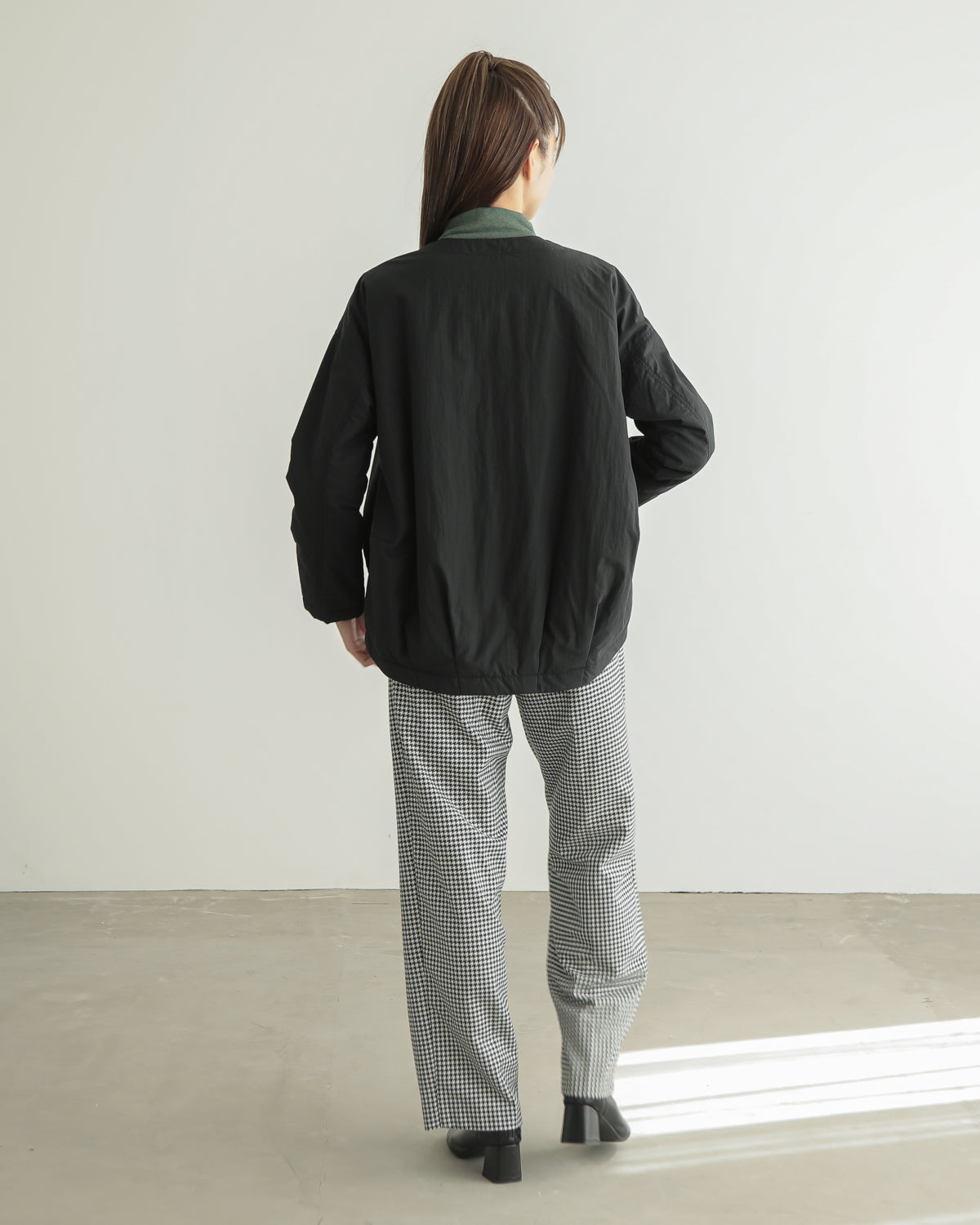 collarless padded jacket