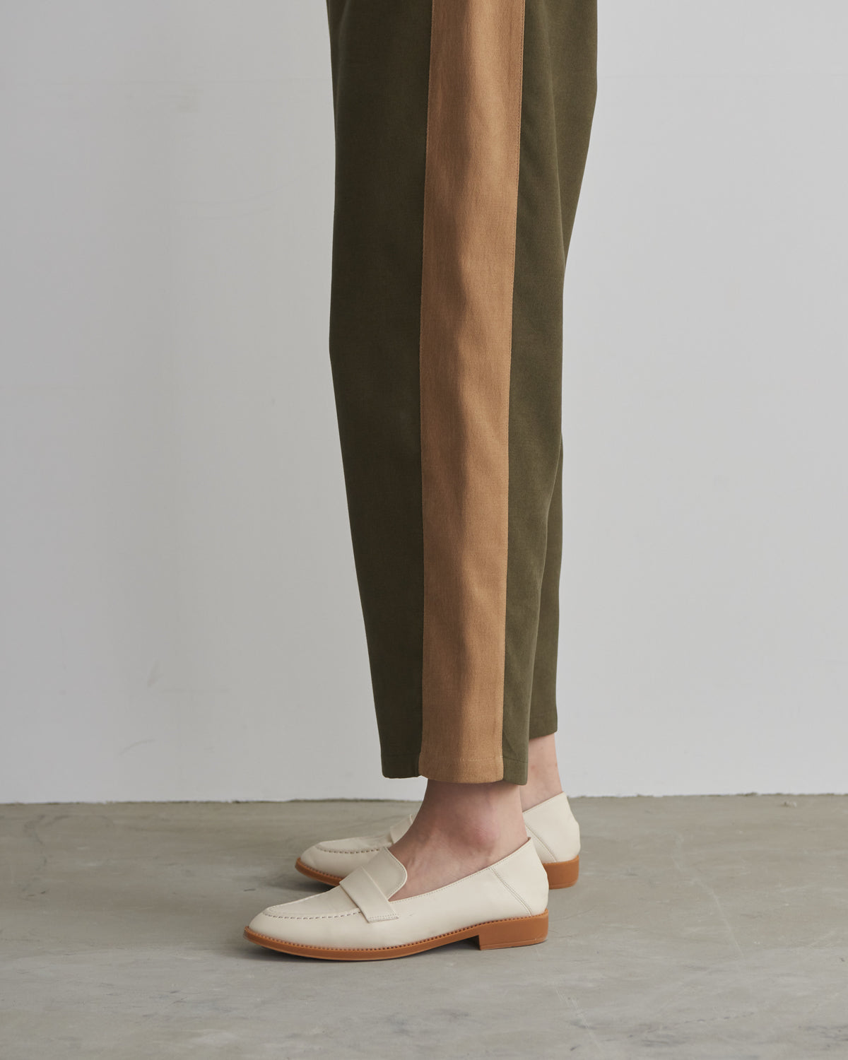pocket side colored pants