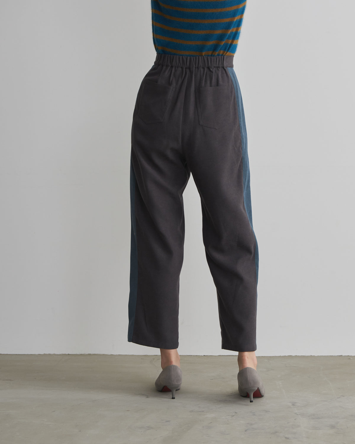 pocket side colored pants