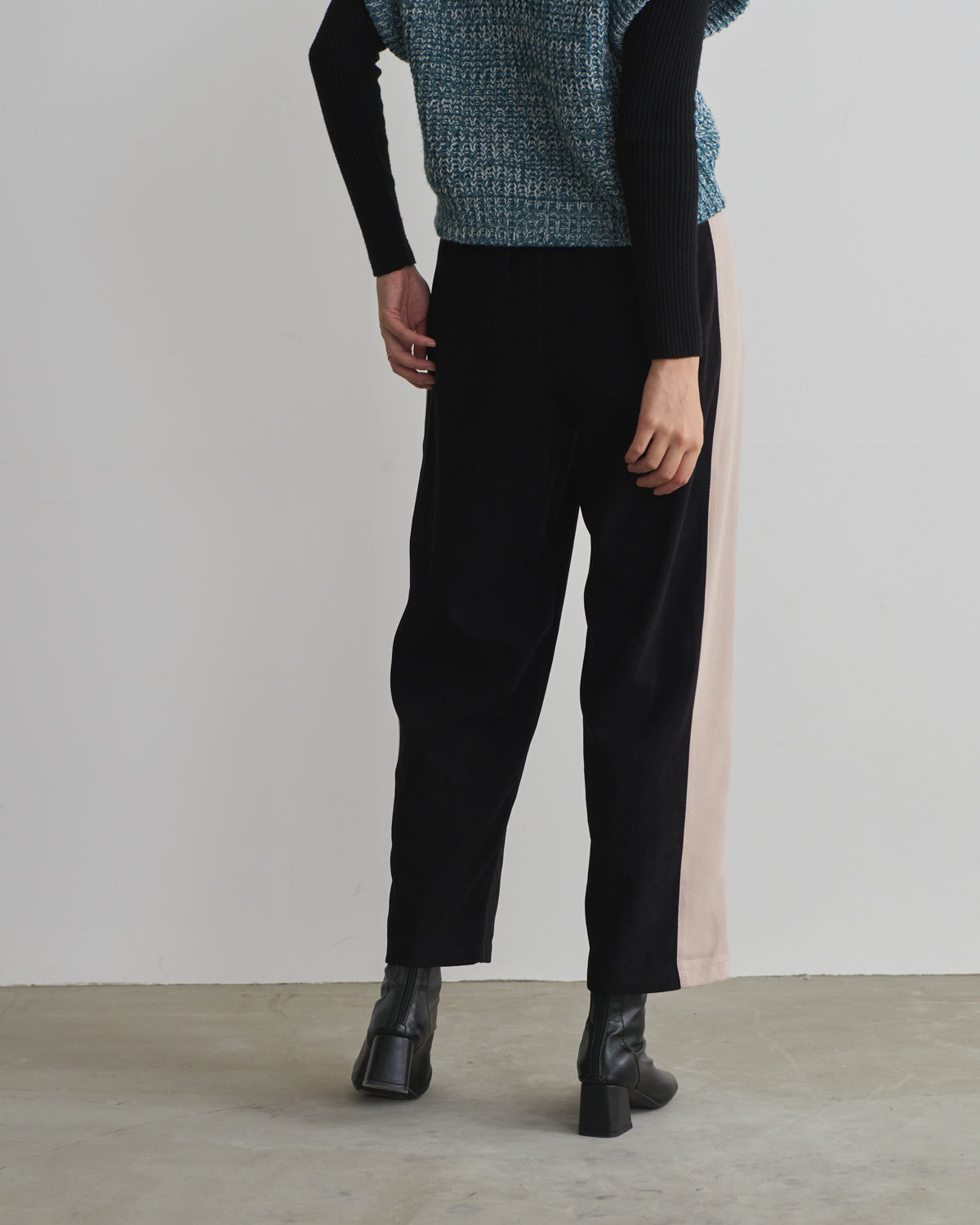 pocket side colored pants