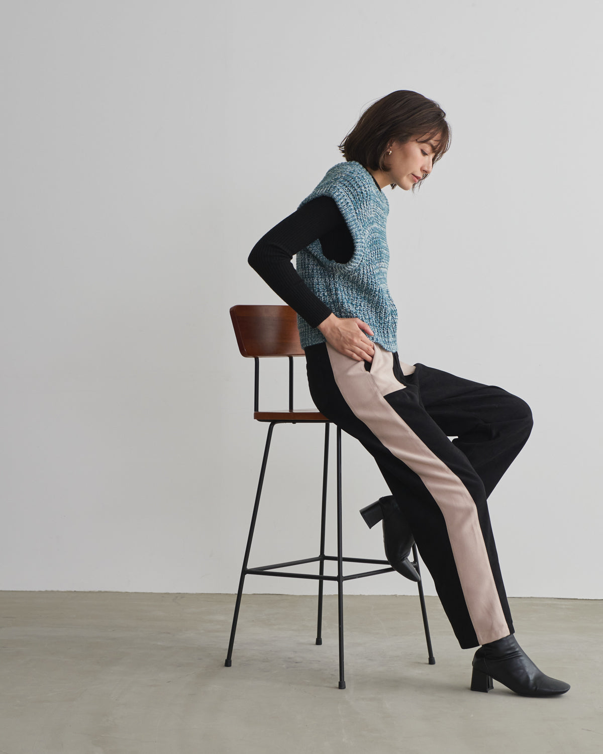 pocket side colored pants