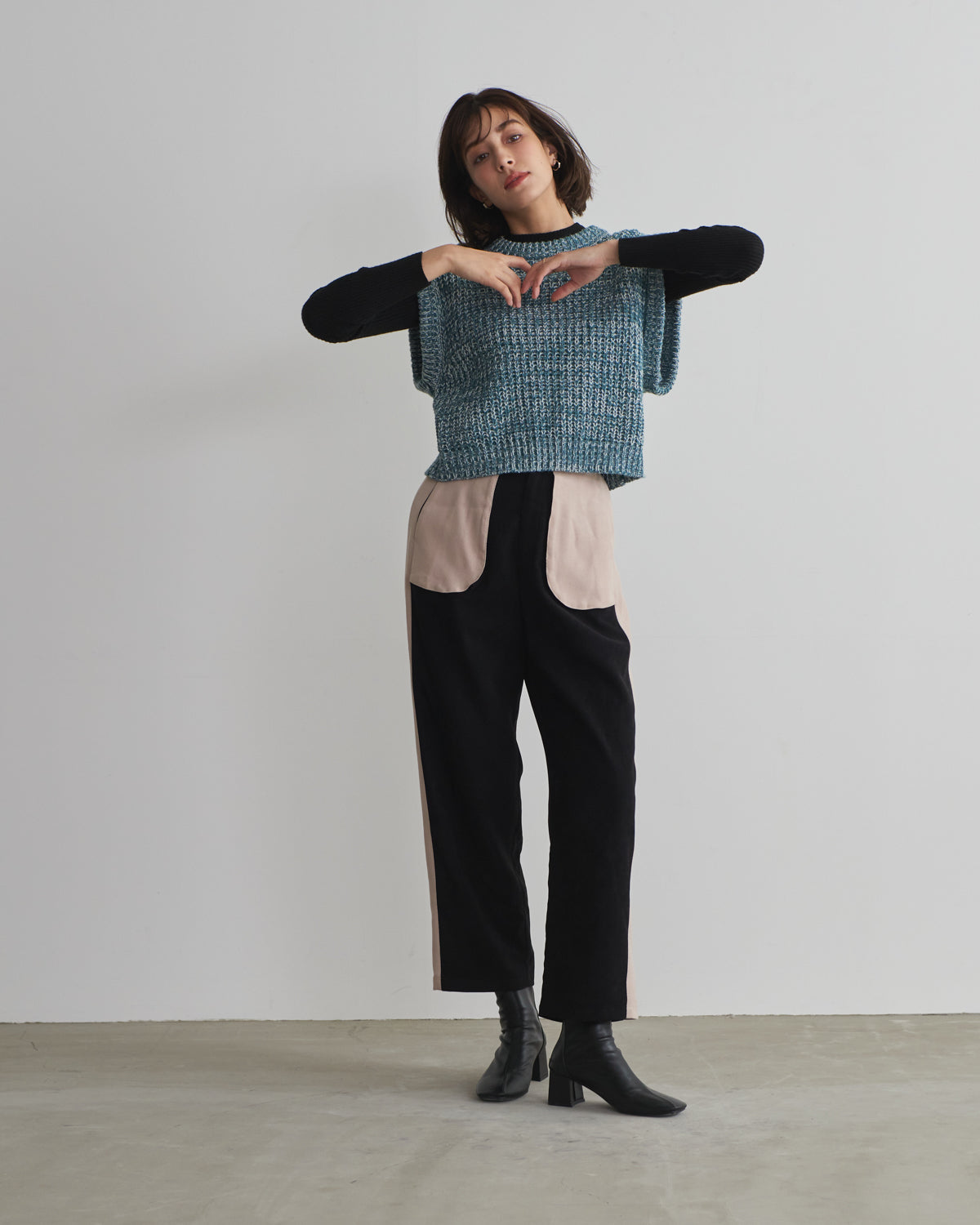 pocket side colored pants