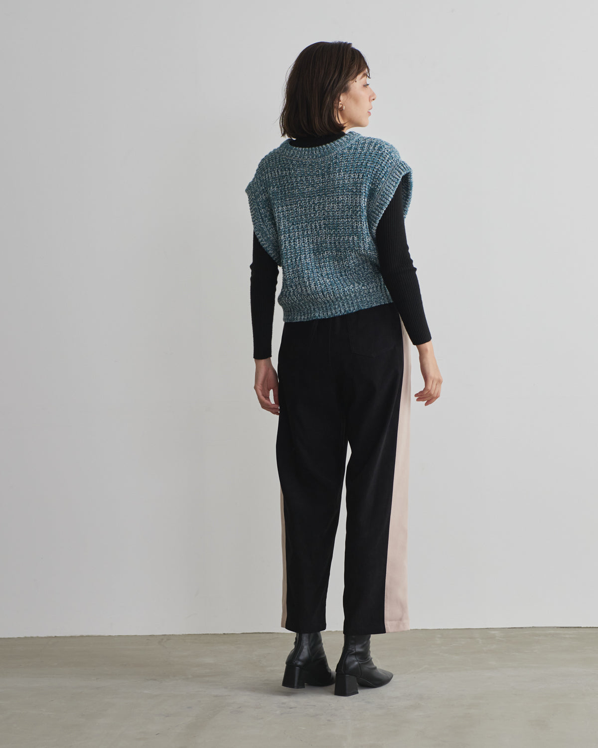pocket side colored pants