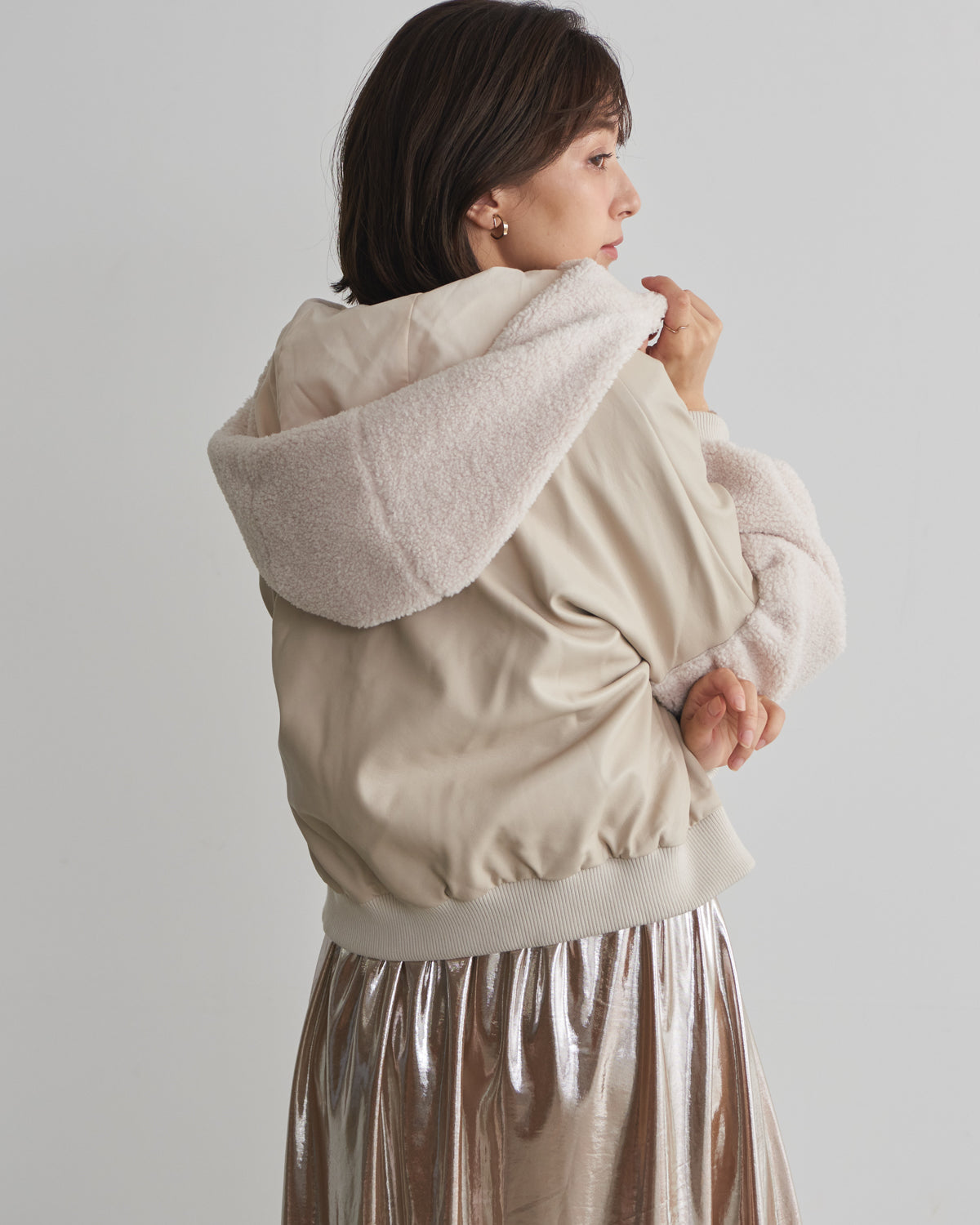 synthetic leather x boa hood jacket