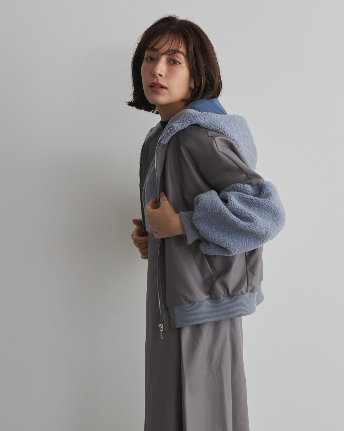 synthetic leather x boa hood jacket