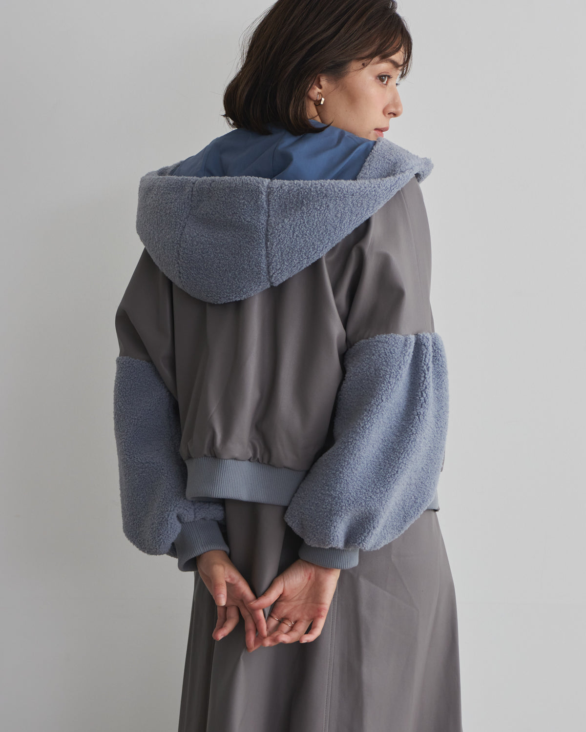 synthetic leather x boa hood jacket