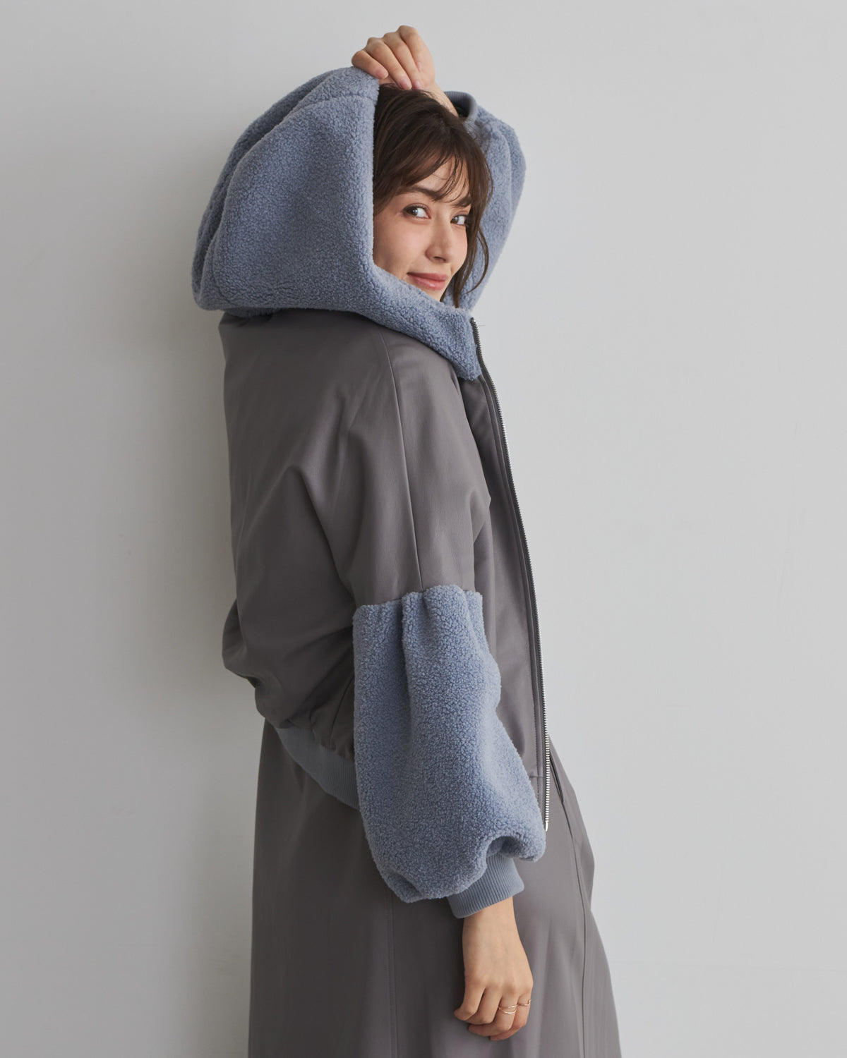 synthetic leather x boa hood jacket