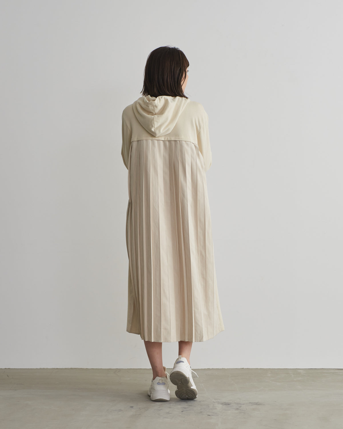 back pleats brushed lining one piece
