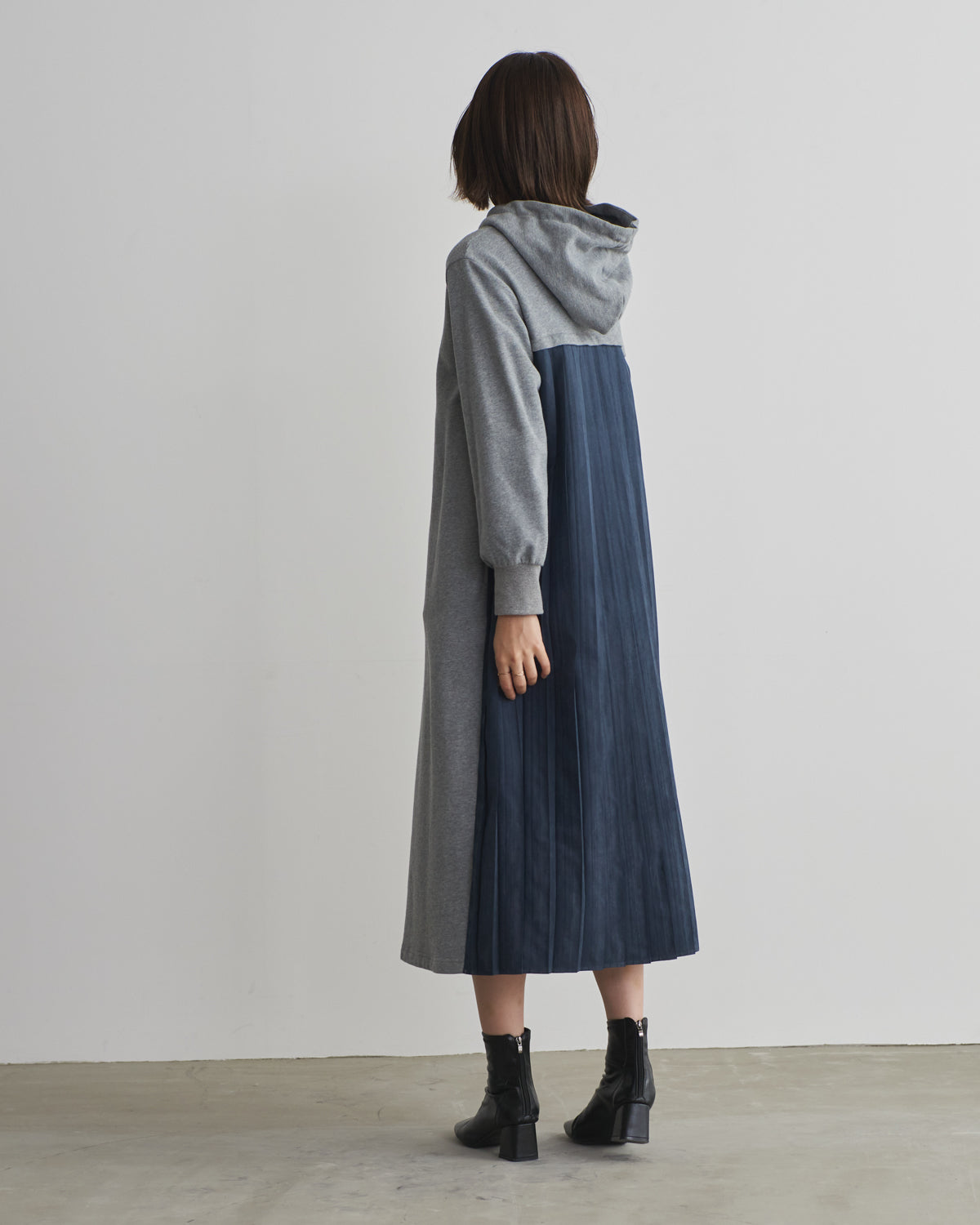back pleats brushed lining one piece