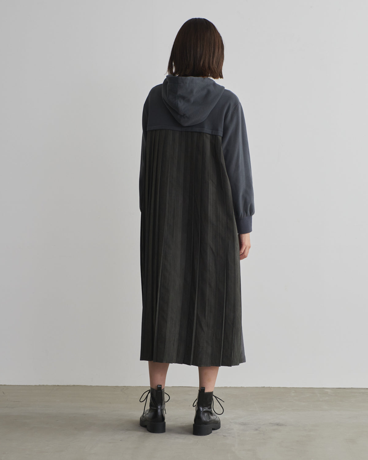 back pleats brushed lining one piece