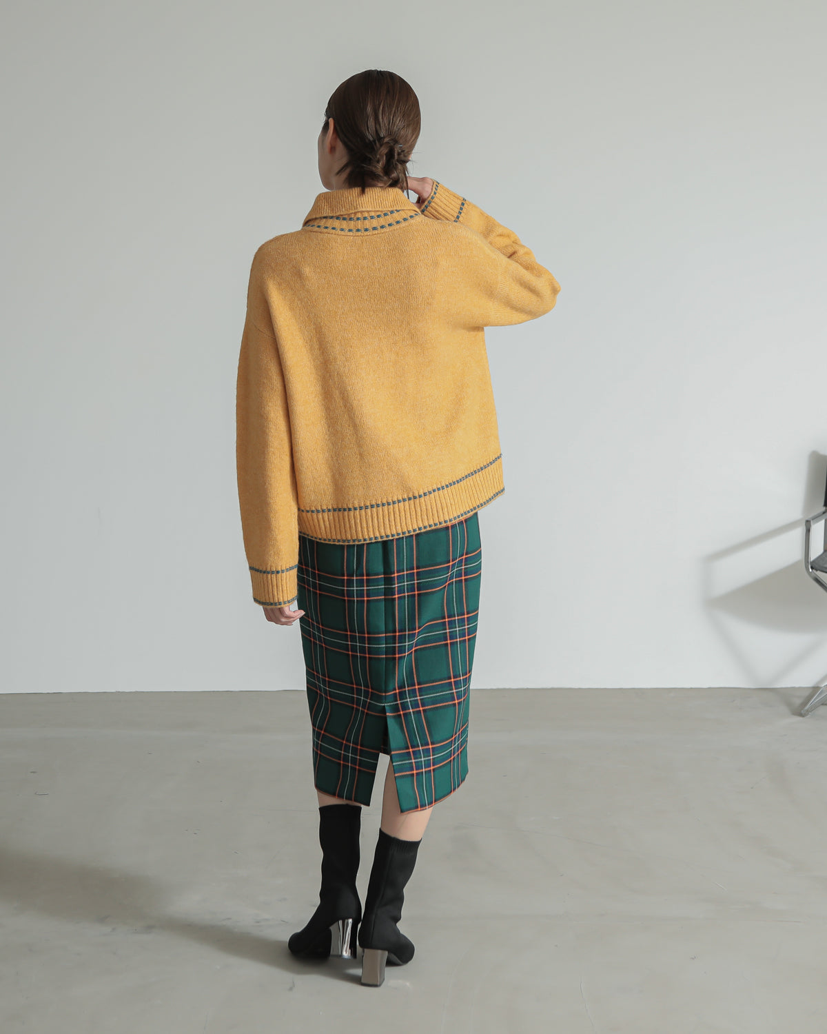 skipper collar pullover