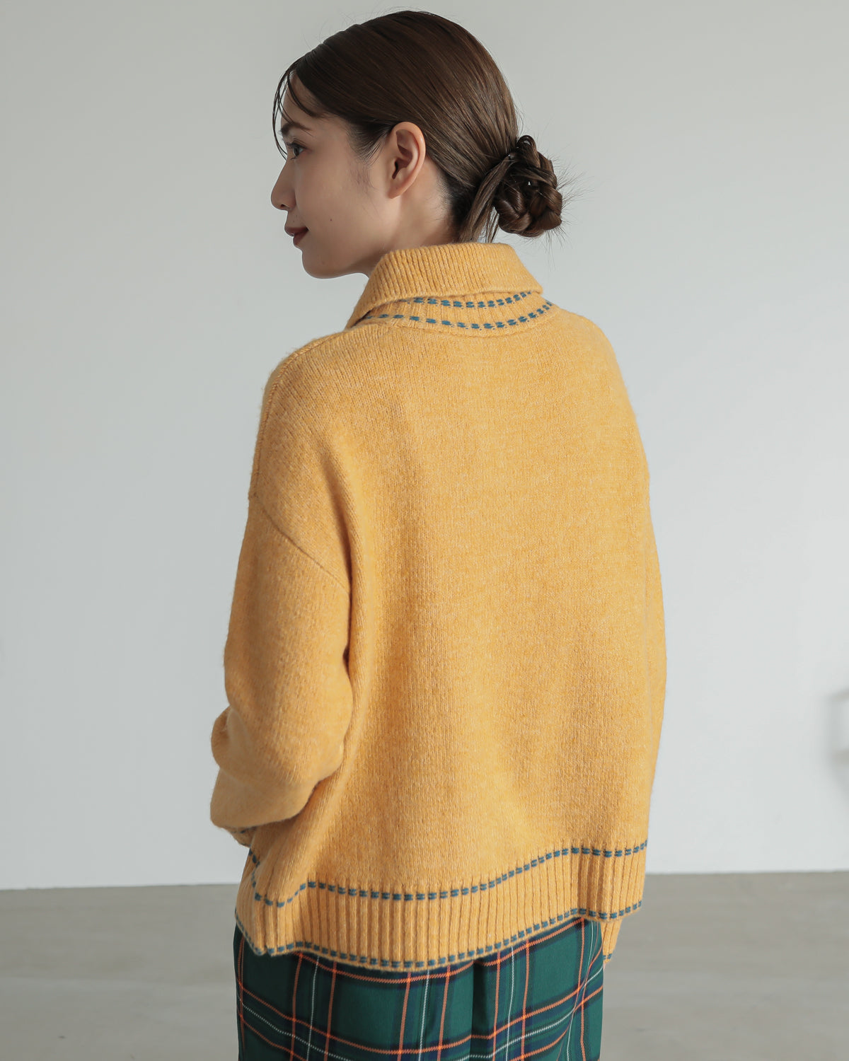 skipper collar pullover
