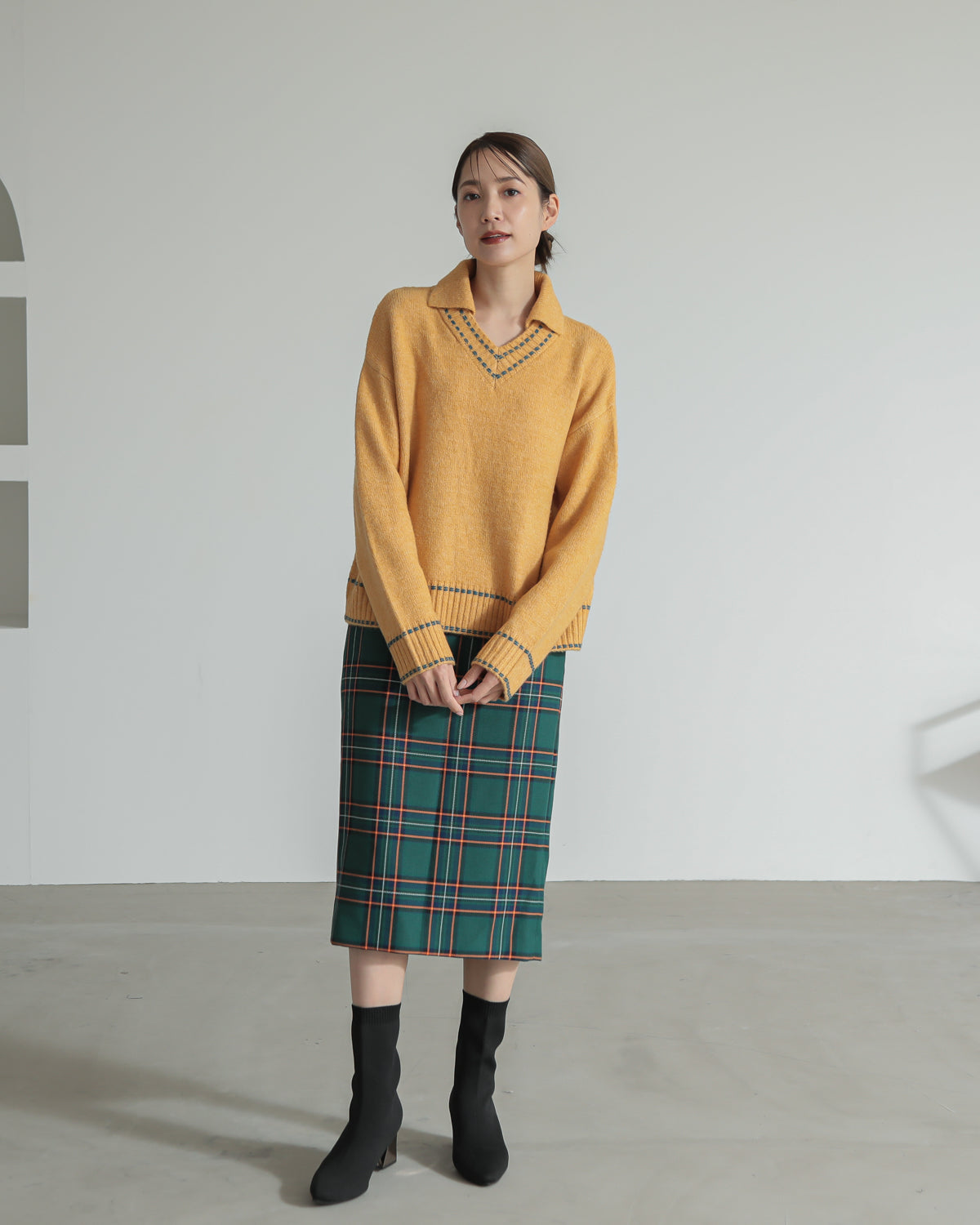 skipper collar pullover