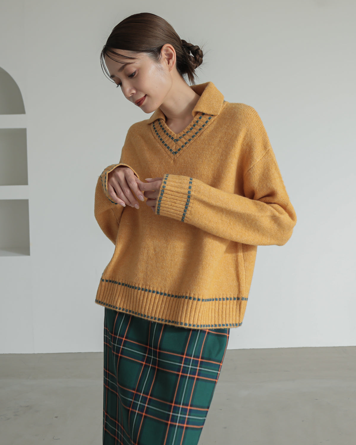 skipper collar pullover