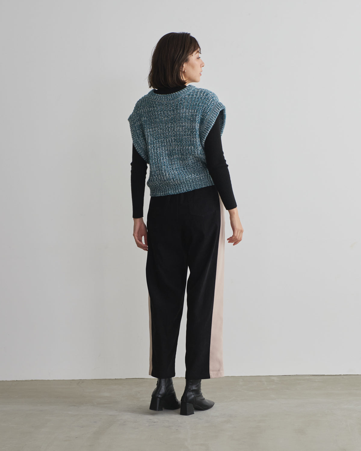 knit vest