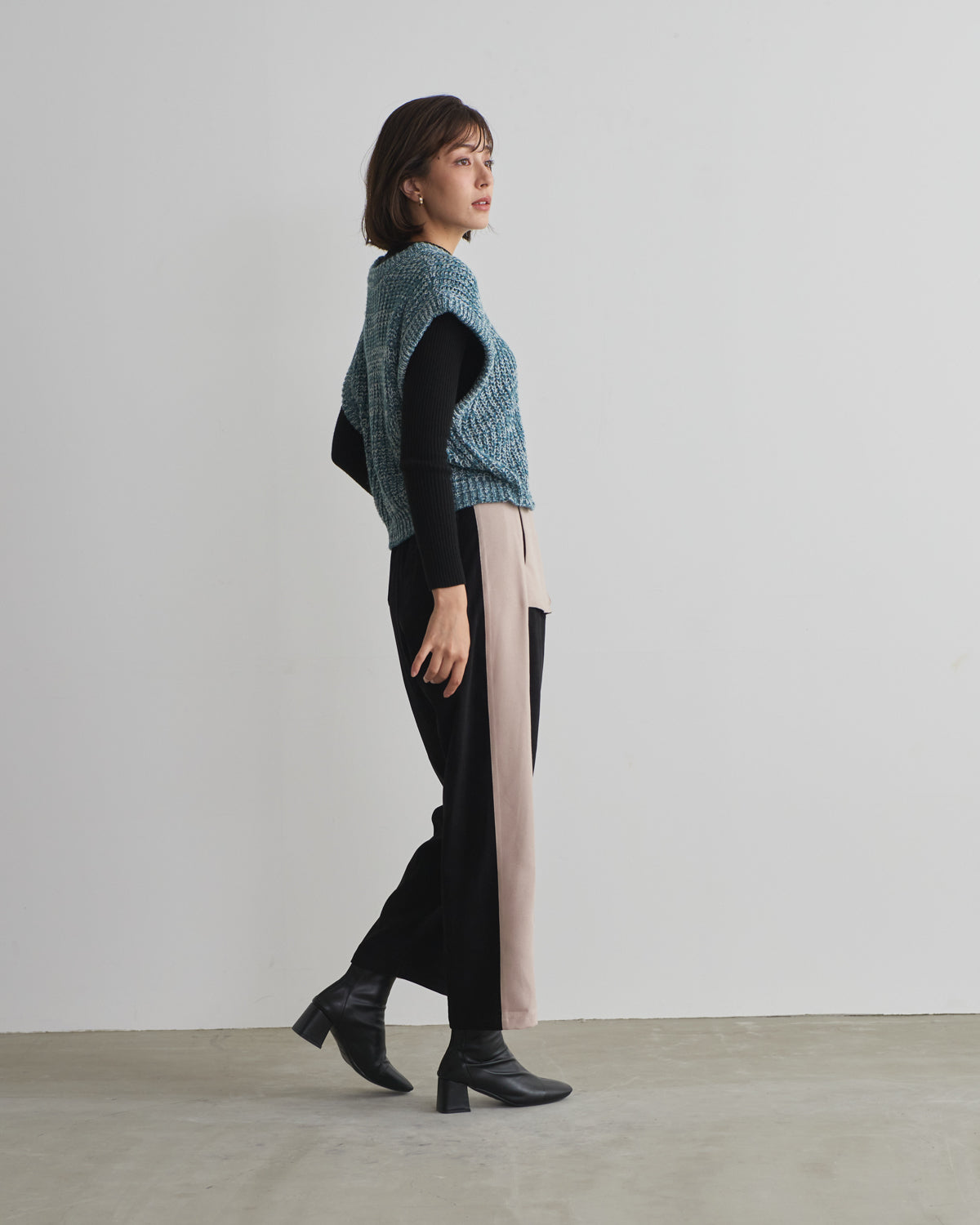 knit vest