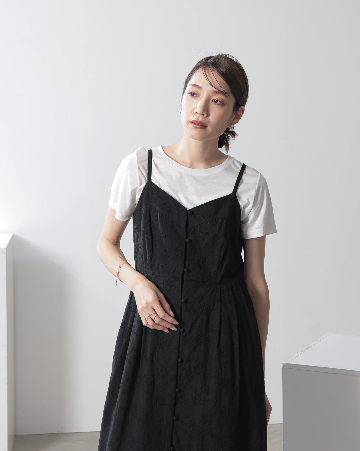 刺繍ロングジレ