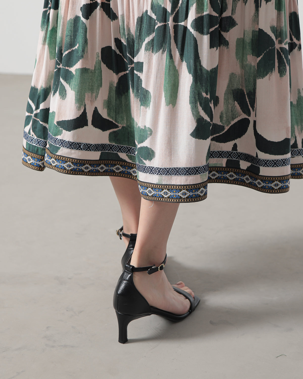 花プリントワンピース