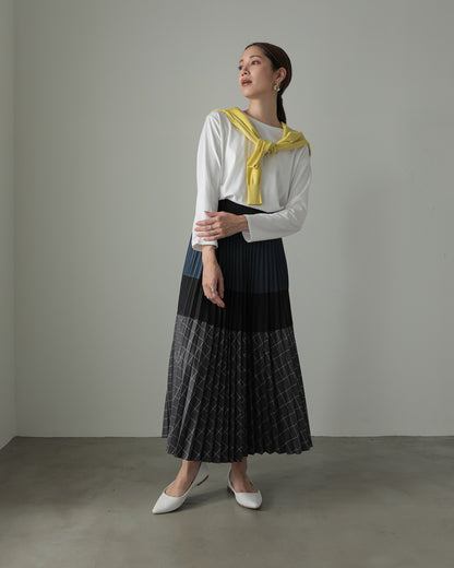 pleated color scheme skirt