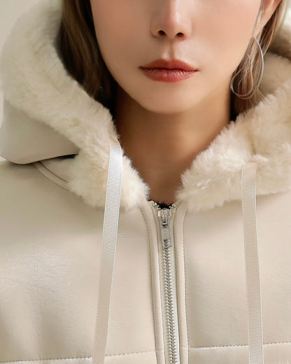 フェイクファートリムショートダウン