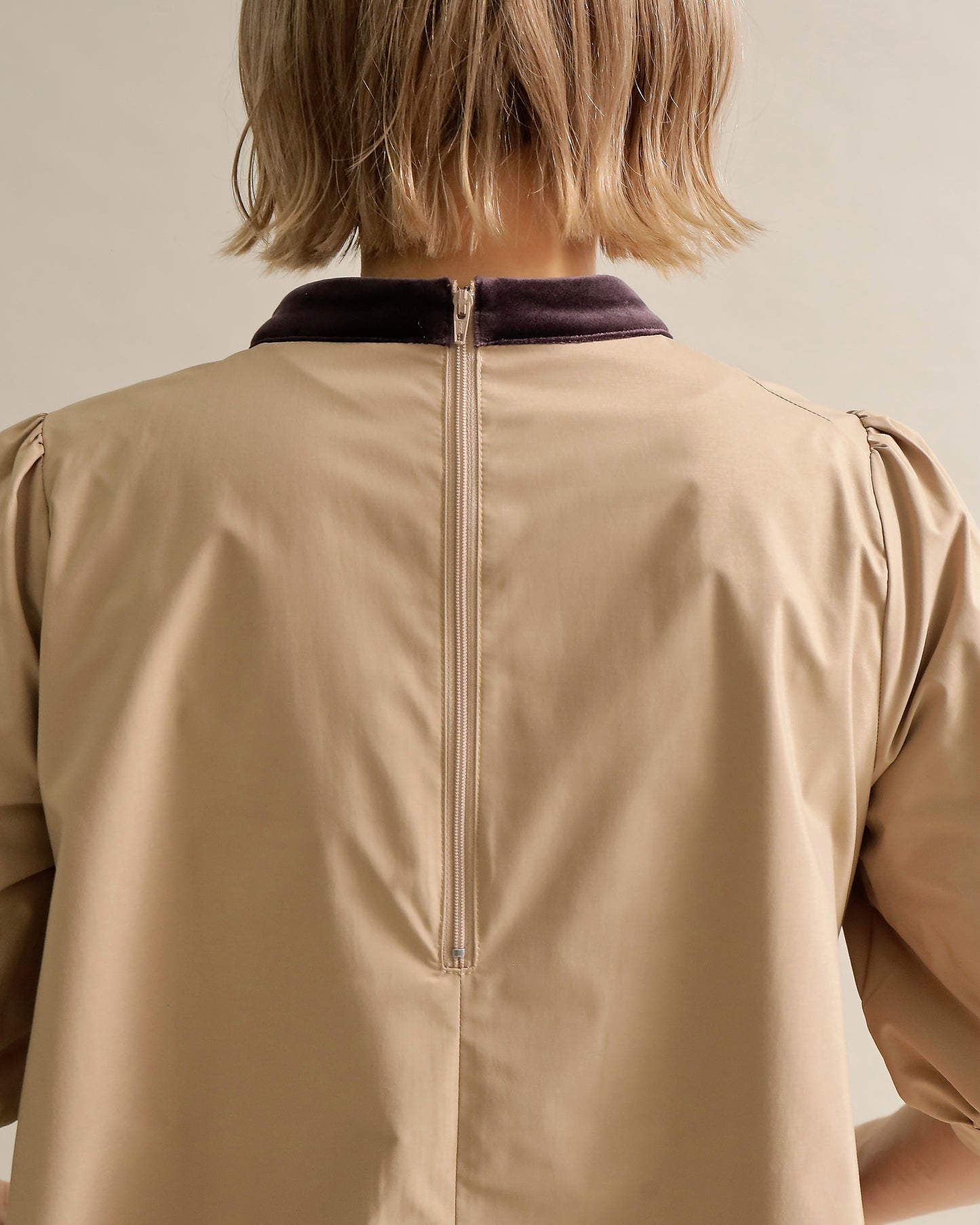 異素材組み合わせブラウス