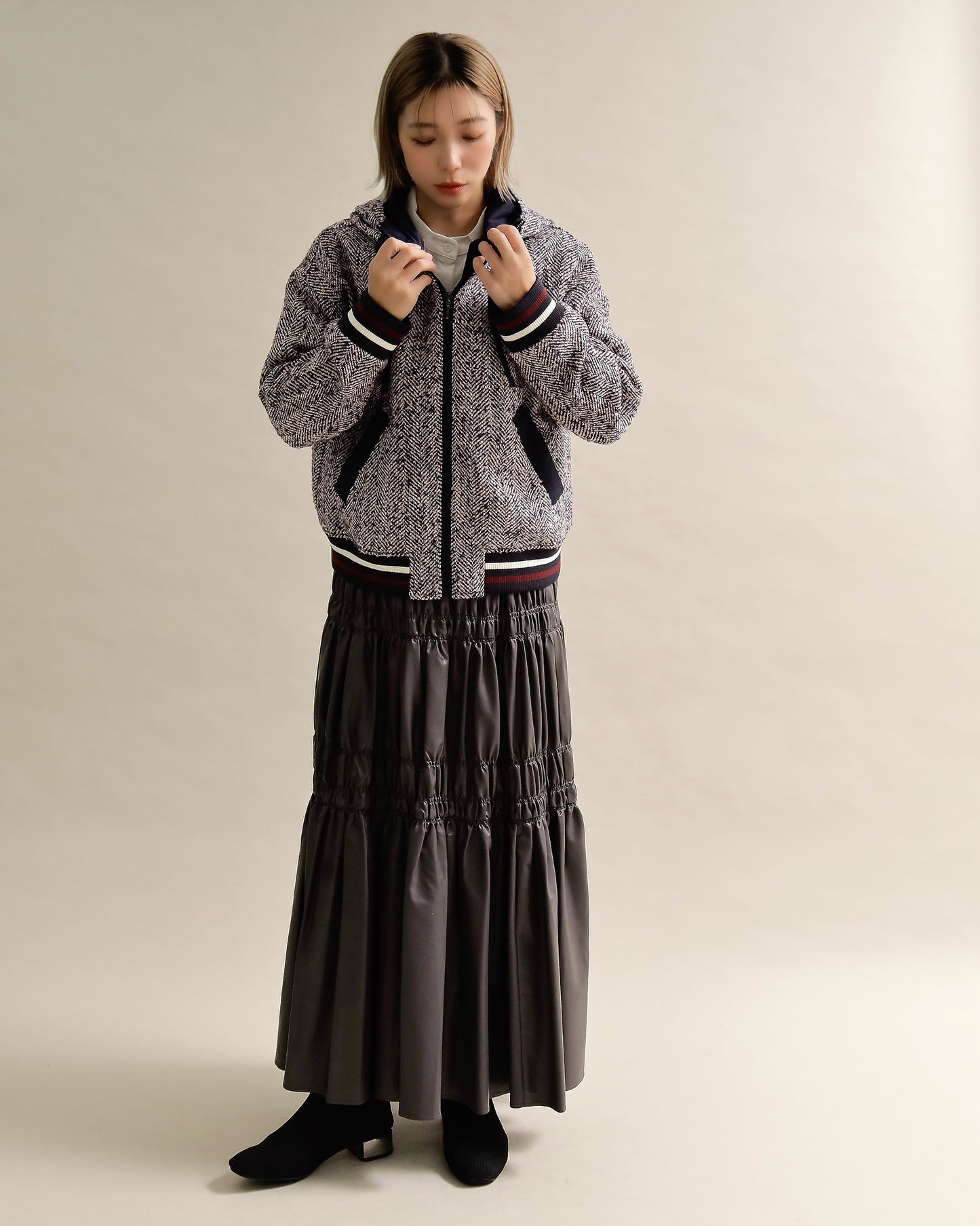 ツイードライクフードブルゾン