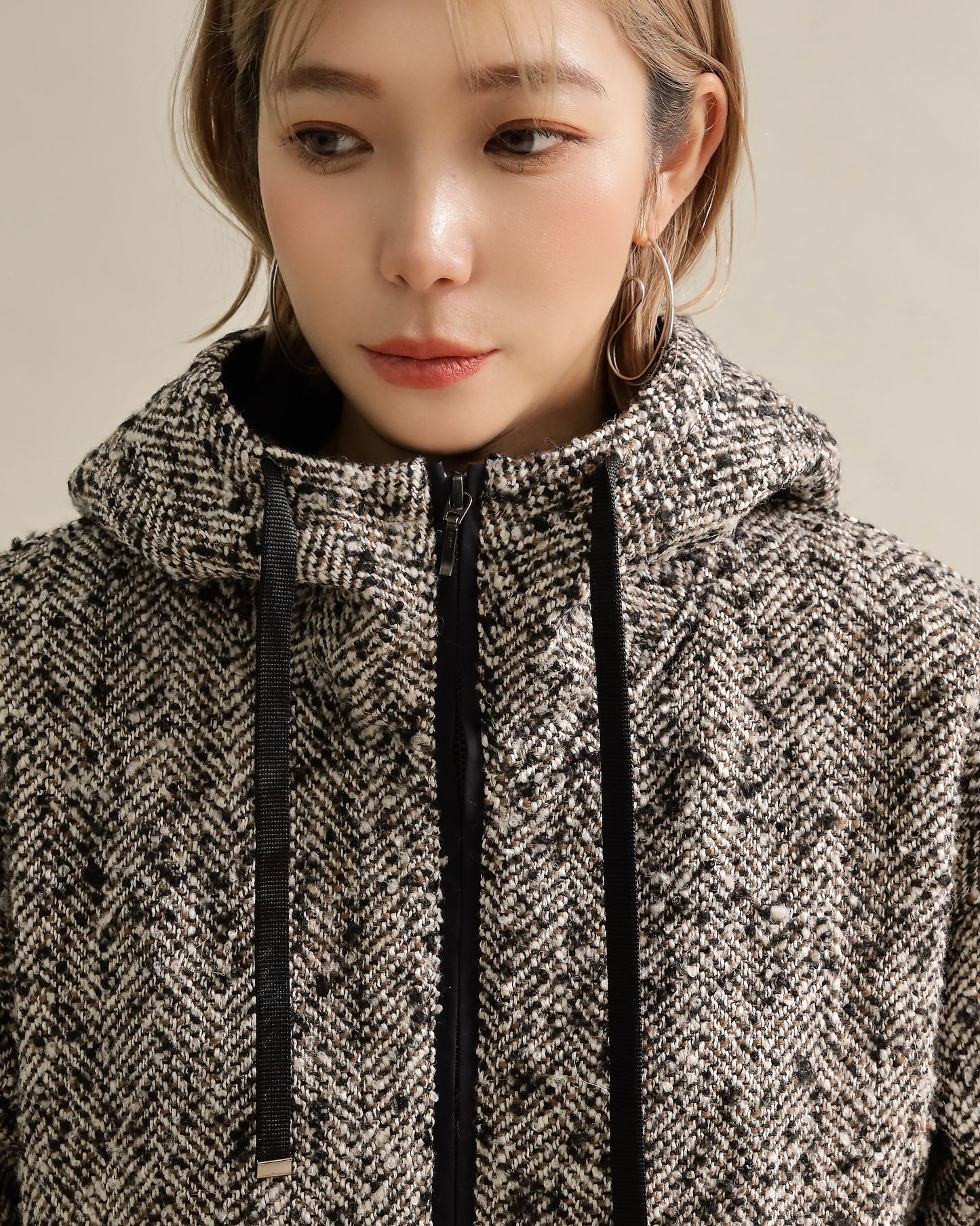 ツイードライクフードブルゾン