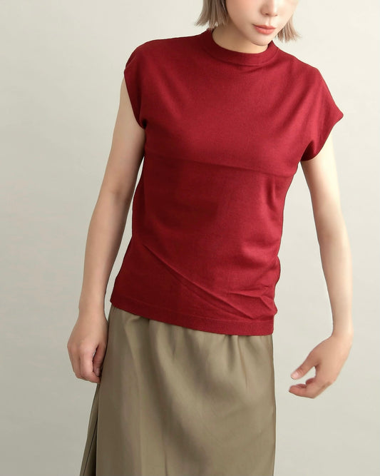 フレンチスリーブニット