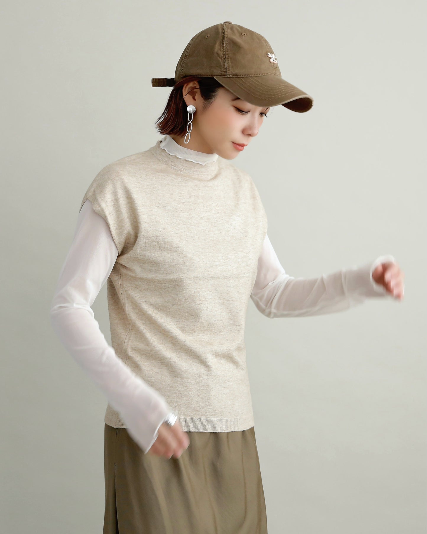 フレンチスリーブニット