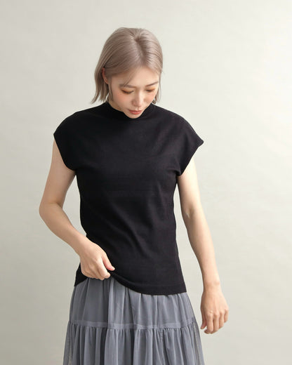 フレンチスリーブニット