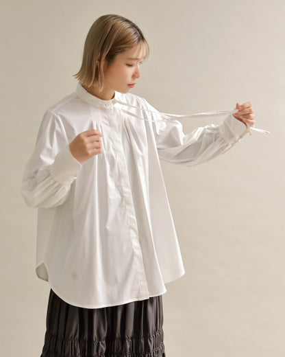 リボンタイブラウス