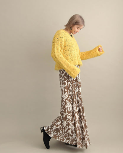 ふわシャギーVネックショートニット