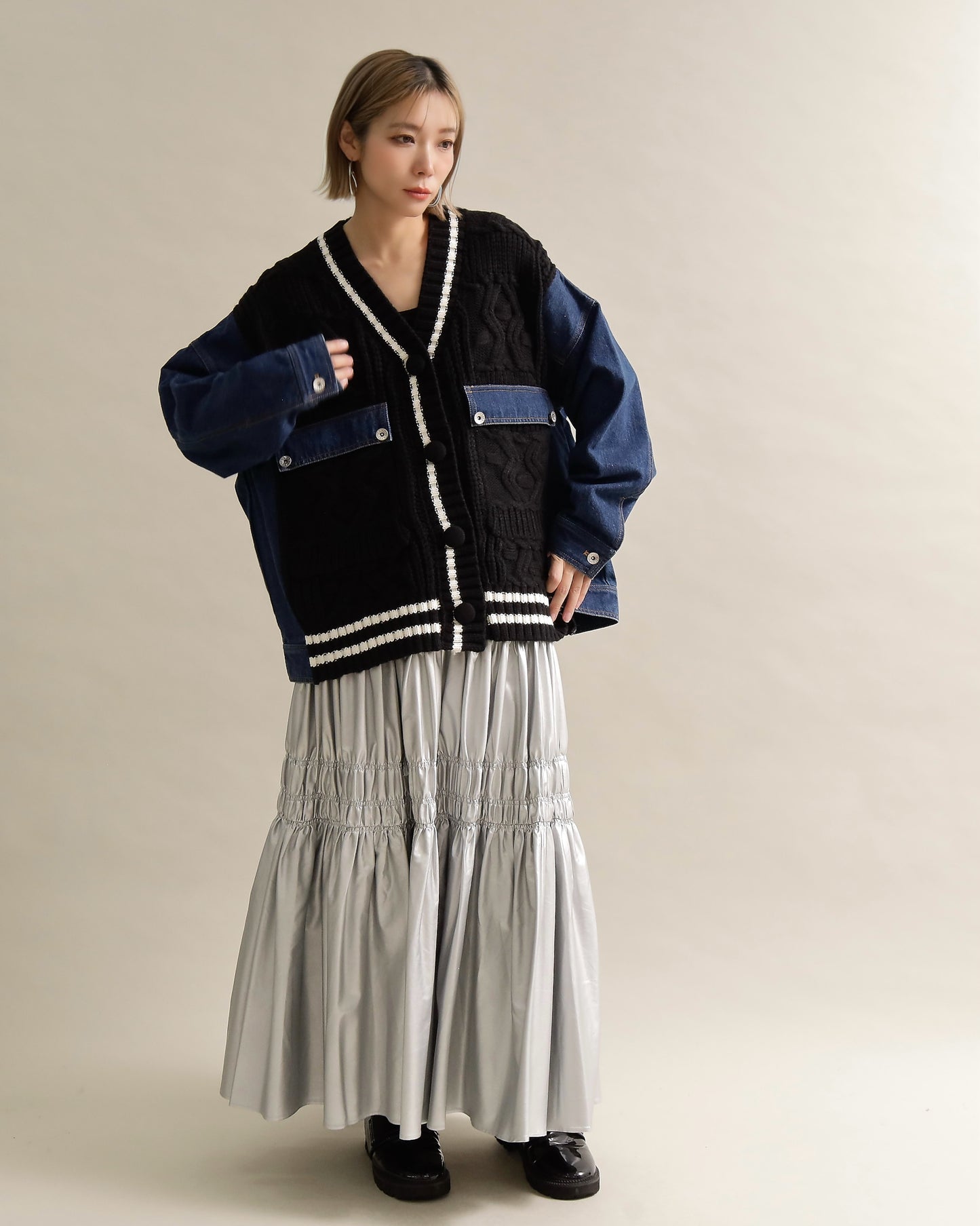 デニムスリーブ異素材ミックスケーブルニットカーディガン