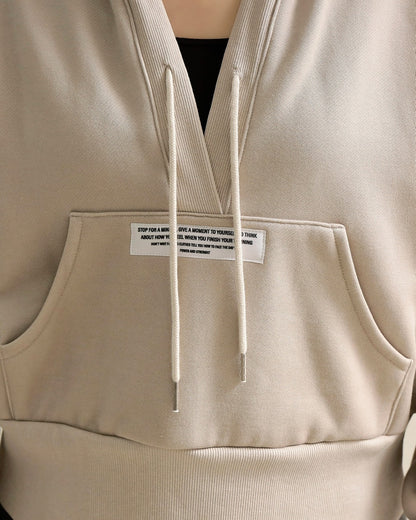 スリットスリーブ・ショートフーディー