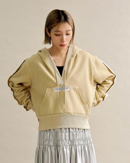 スリットスリーブ・ショートフーディー