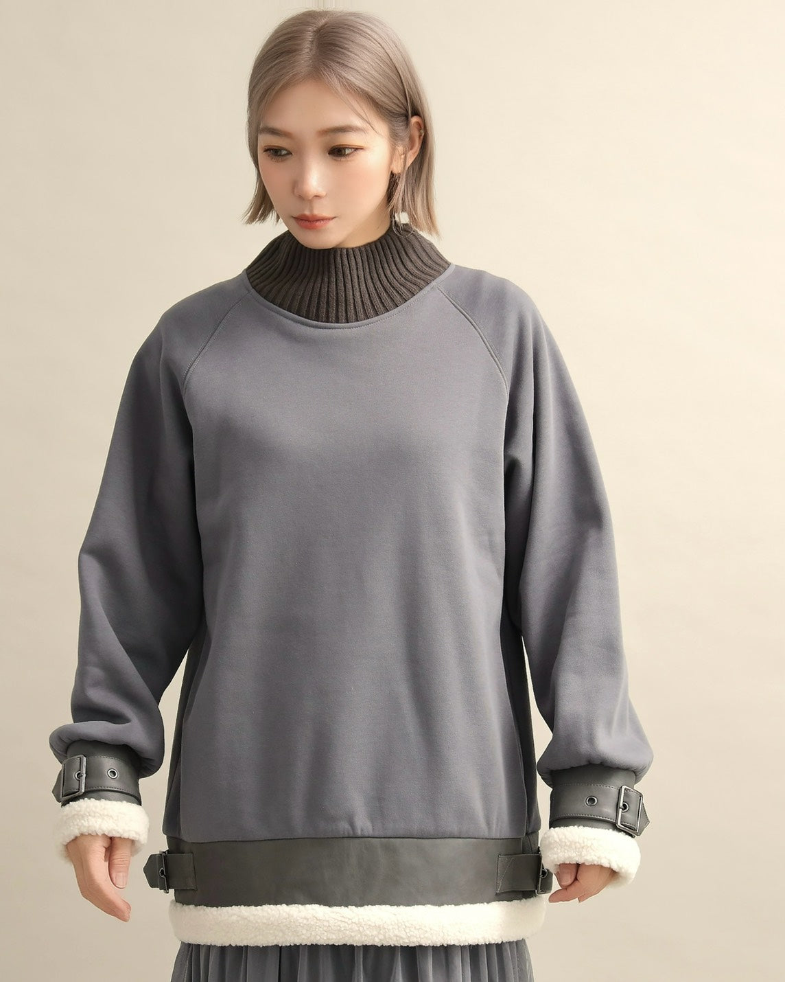 エコレザー×ボア切り替えベルトデザインプルオーバー
