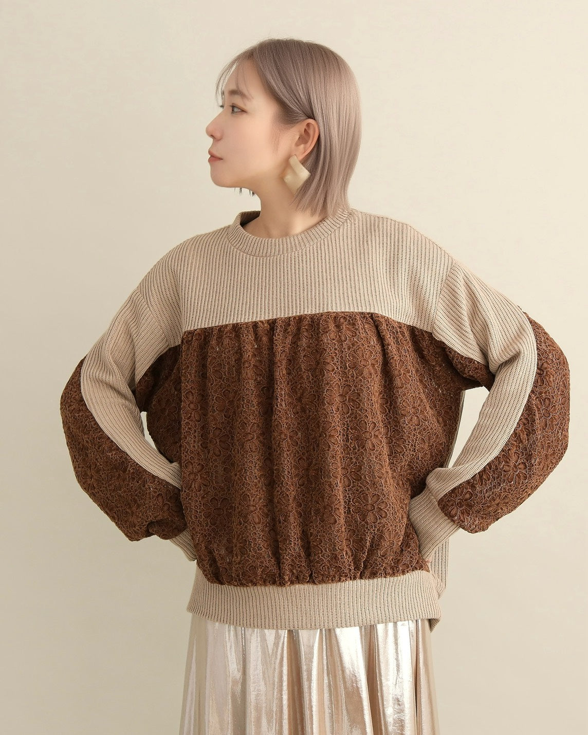 レース切り替えふんわりニットプルオーバー