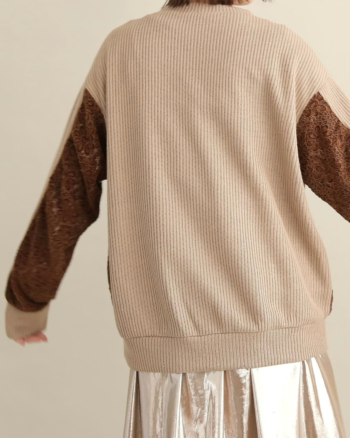 レース切り替えふんわりニットプルオーバー