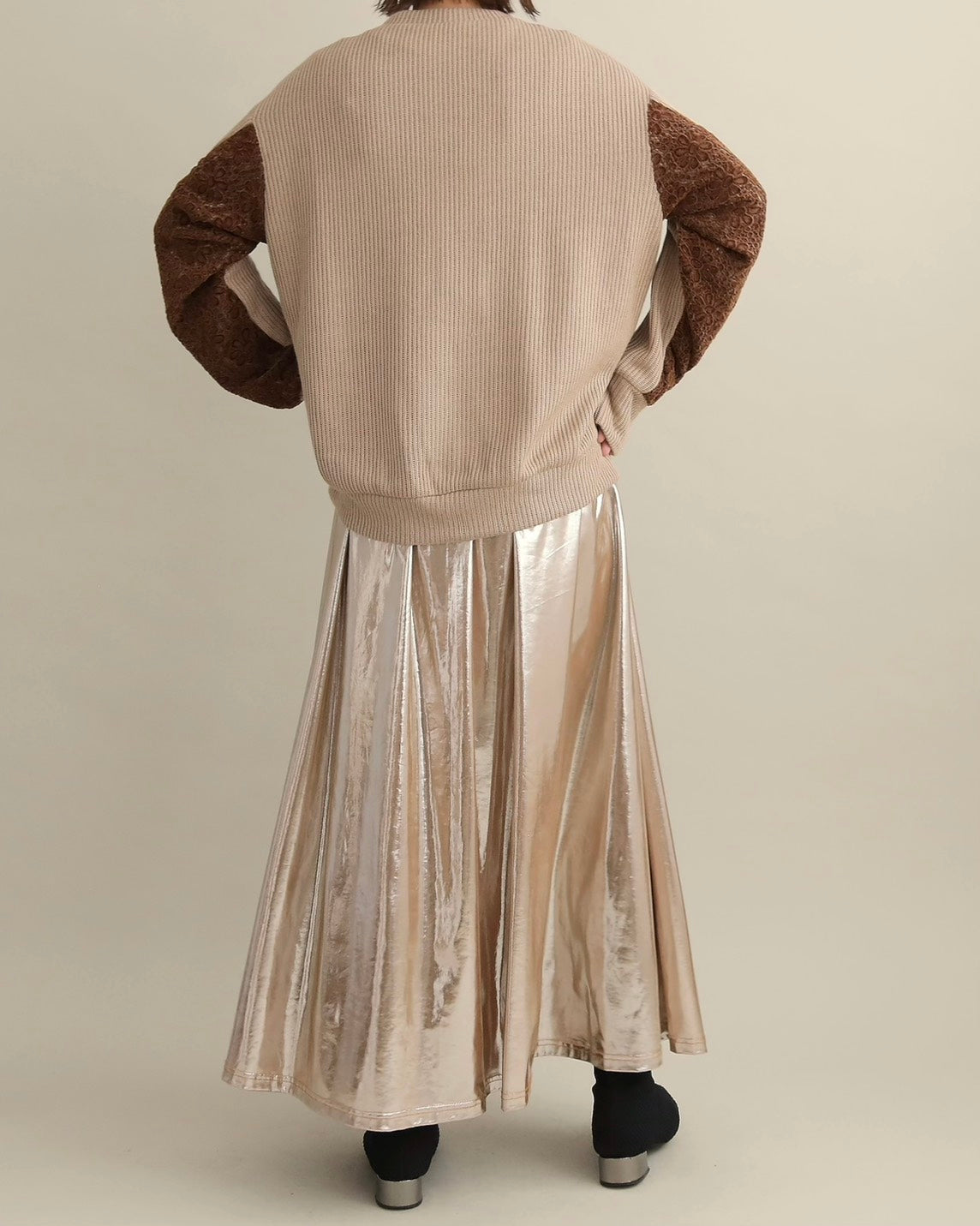 レース切り替えふんわりニットプルオーバー