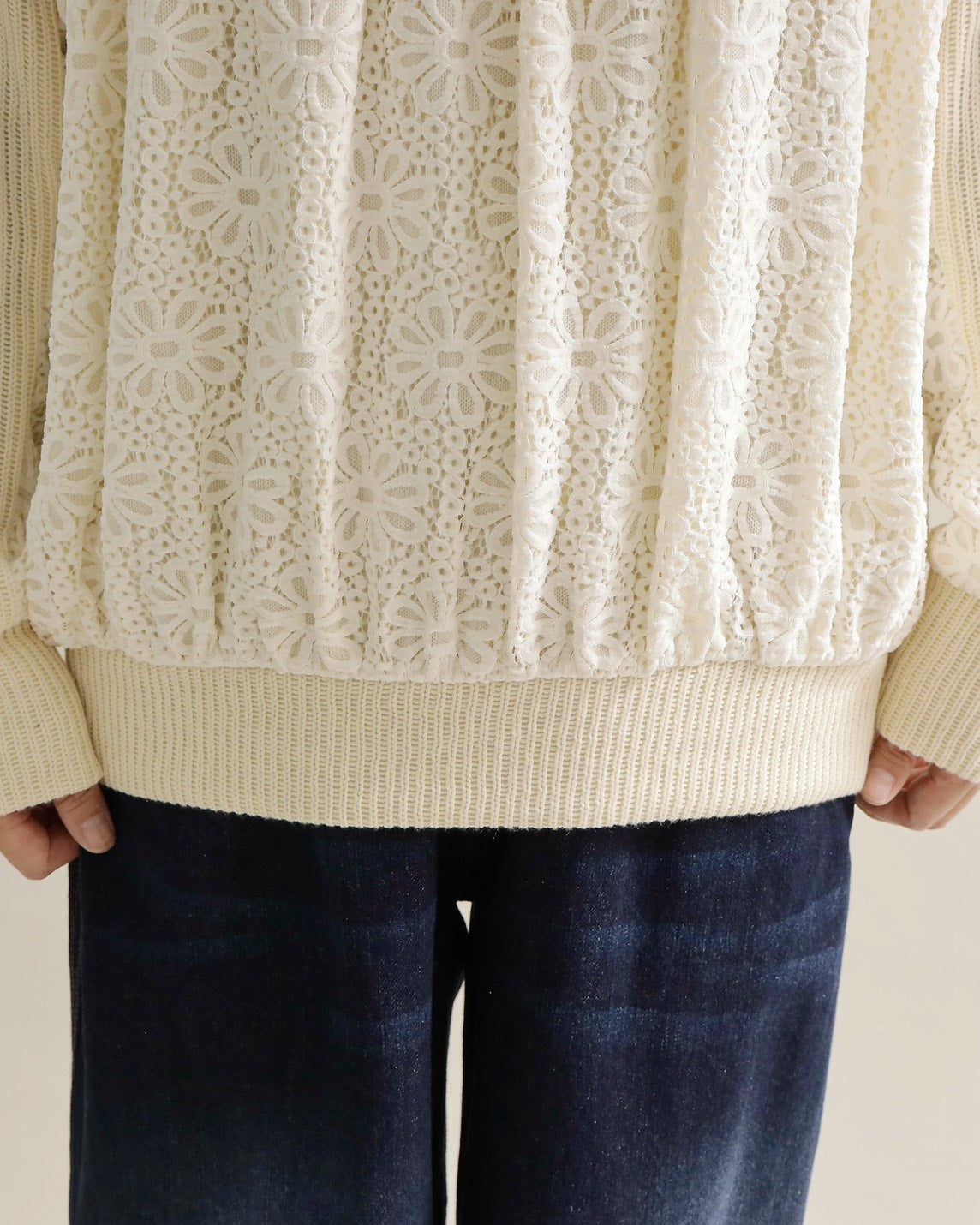 レース切り替えふんわりニットプルオーバー